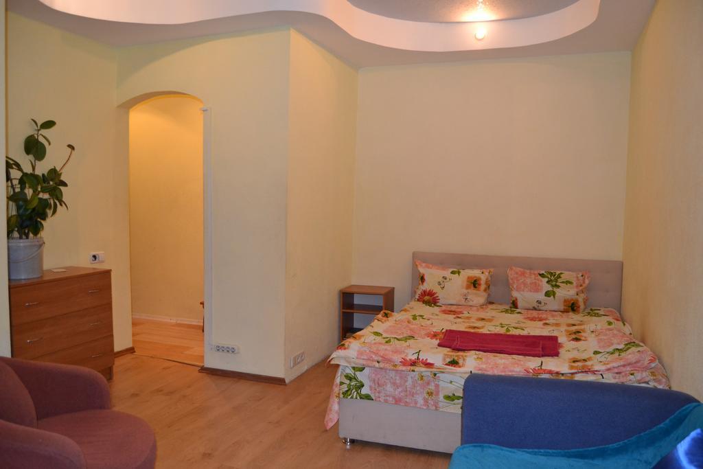 Apartment On Peremogy Square เคียฟ ภายนอก รูปภาพ